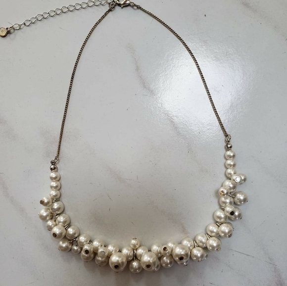 Jewelry - Pearl Costume Necklace